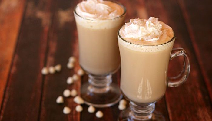 Baltoji nuodėmė. Kava su baltuoju šokoladu