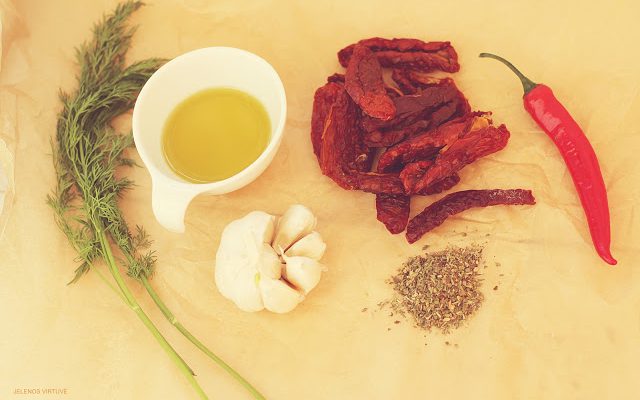 Džiovintų pomidorų užtepėlė