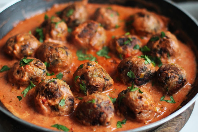 
Pievagrybių kukuliai su makaronais
