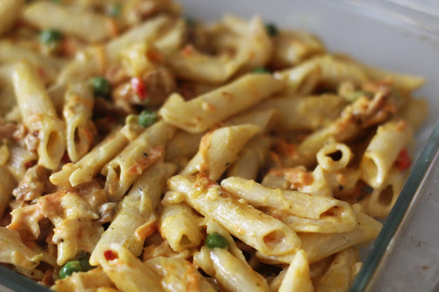 
Makaronų apkepas su triušiena ir daržovėmis
