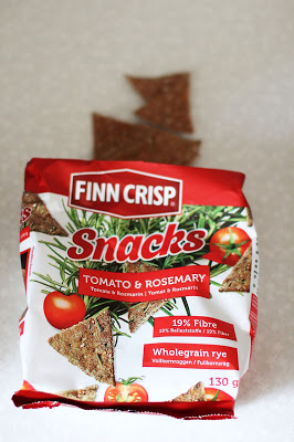 
Vieno kąsnio sumuštinukai su aštriu baklažanu ir švelniu sūriu
