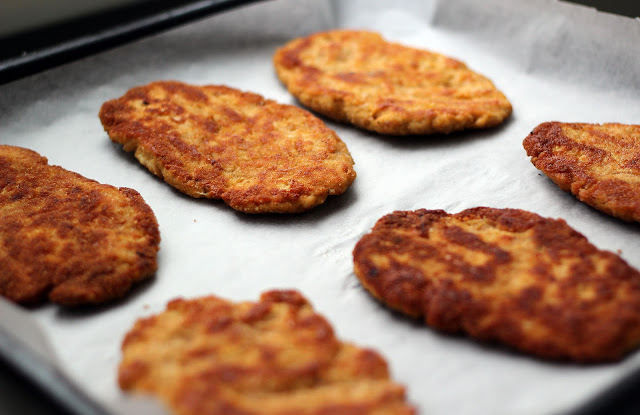 
Vištienos maltinis užkeptas su pomidoriukais ir sūriu
