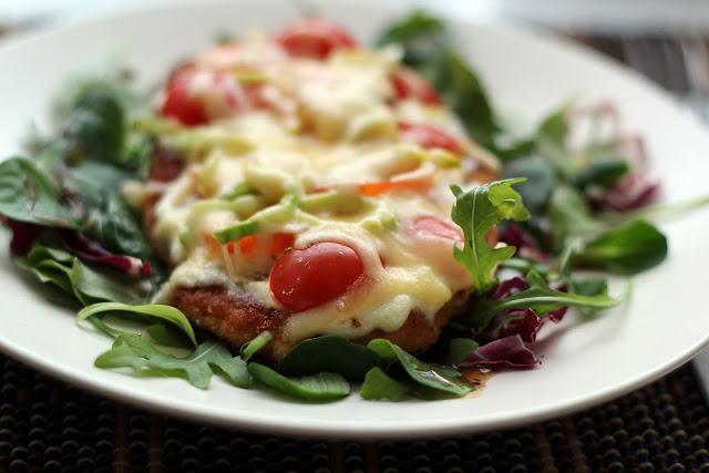 Vištienos maltinis užkeptas su pomidoriukais ir sūriu