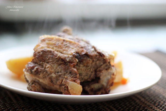 
Troškinys su šonkauliais greitpuodyje ir naminiai guminukai
