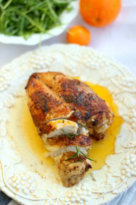 Vištiena kepta su apelsinų-rozmarino sviestu