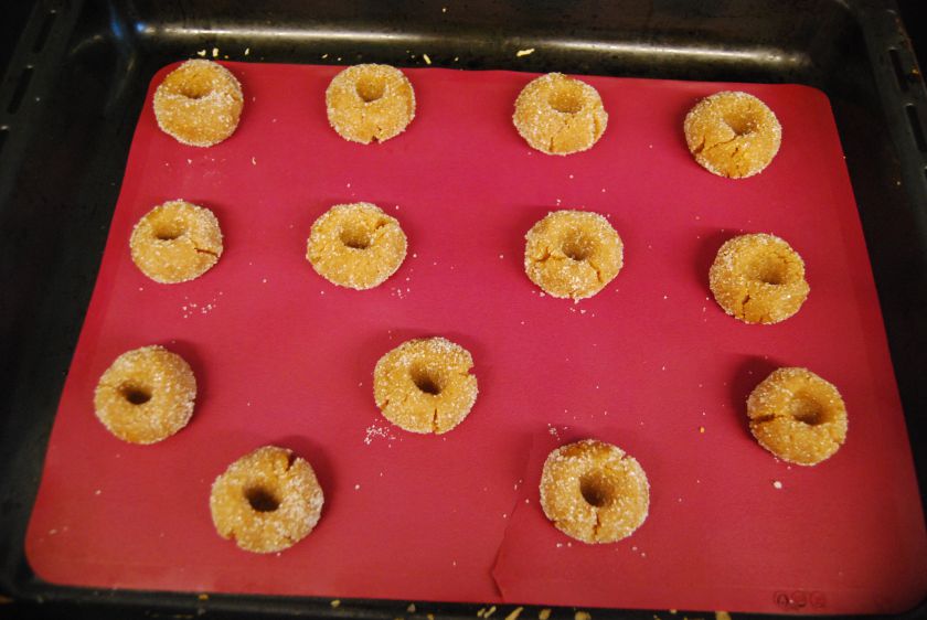 Riešutų sviesto sausainiai su šokoladu