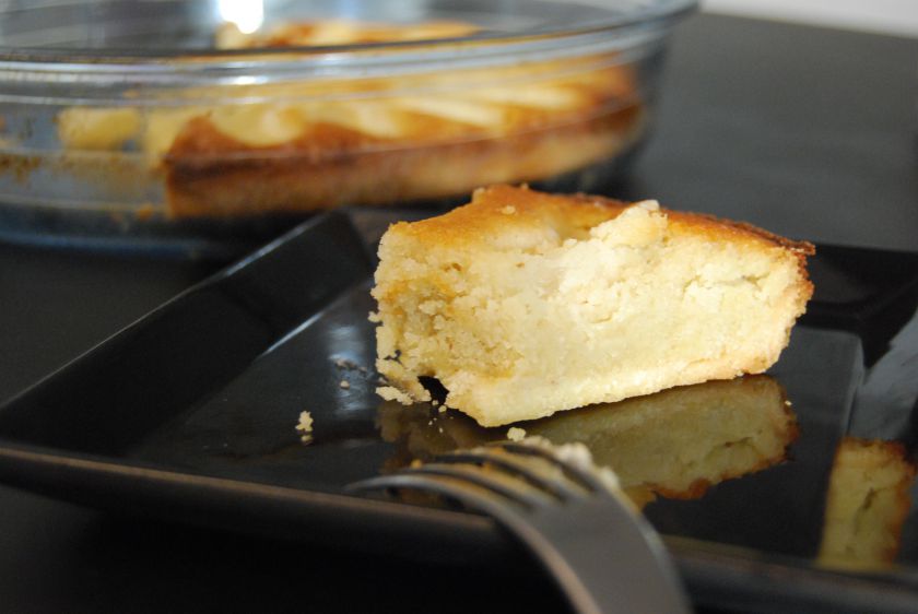 Migdolinis pyragas su kriaušėmis