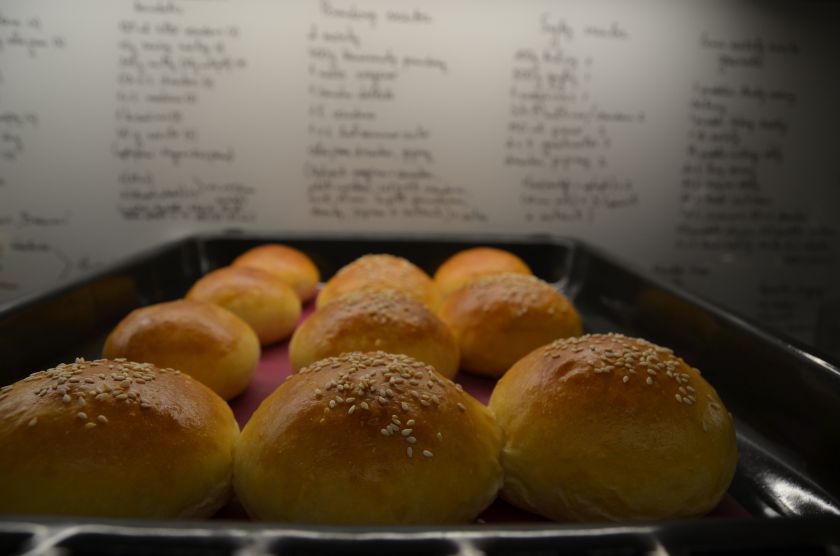 Universalios mielinės bandelės