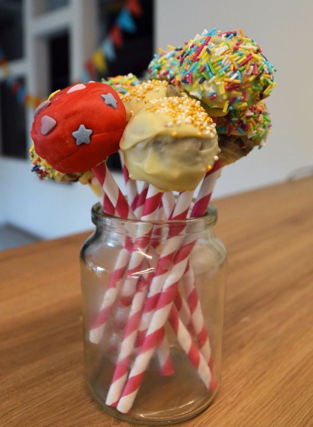 “Cake Pops’ai” arba kaip su jais bandžiau susidraugauti