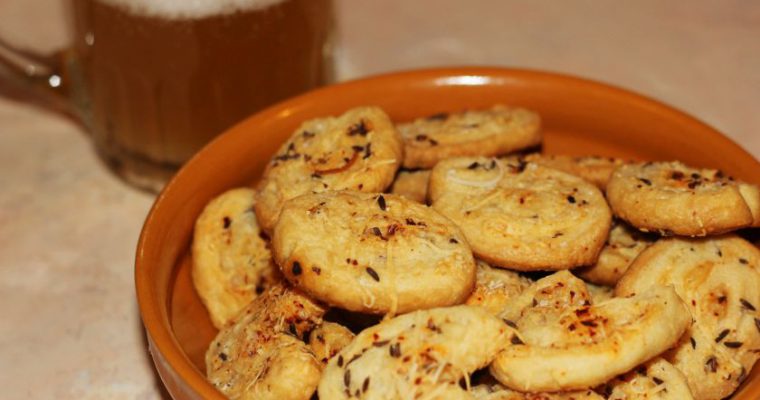 Pikantiški sausainiai „Prie alaus” arba nebūtinai