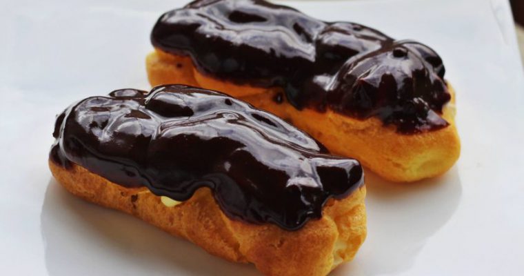 Eklerai su plikytu kremu