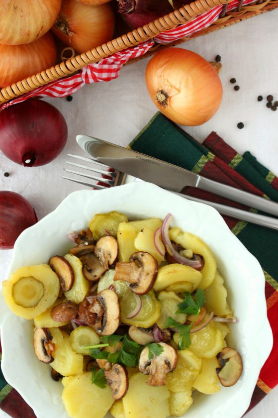 Bulvių salotos su grybais