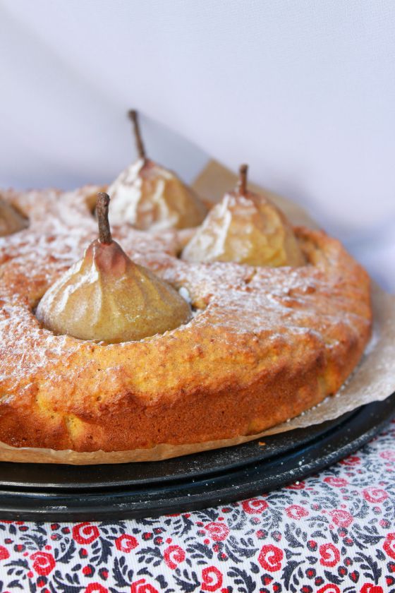 Morkų pyragas su kriaušėmis