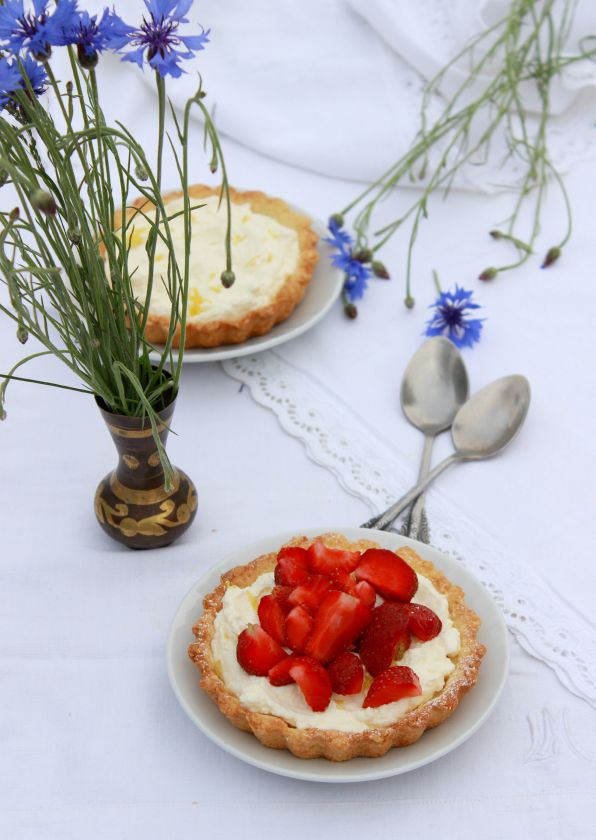 Tartaletės su maskarpone ir braškėmis + tinklaraštininkų diena