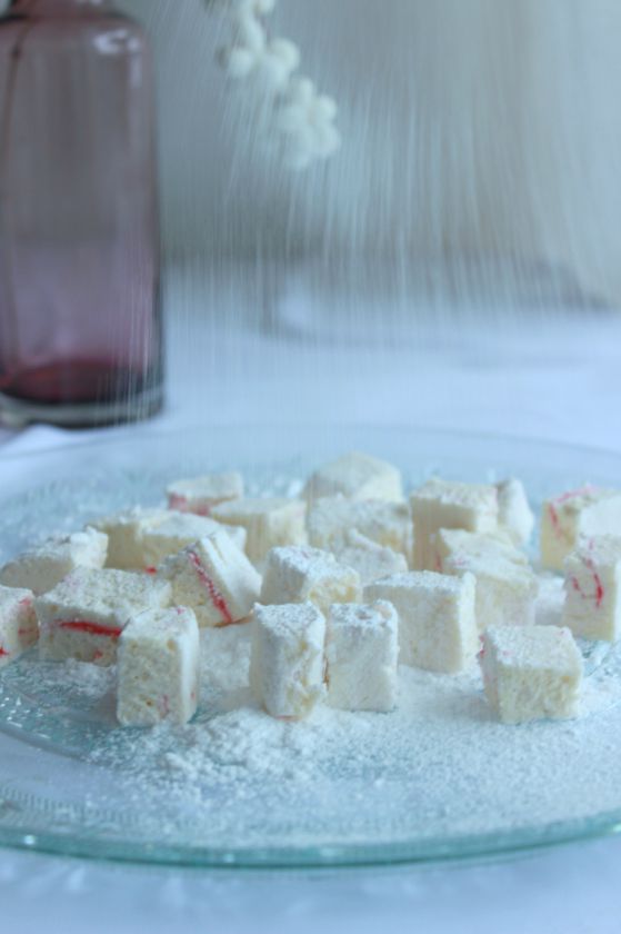 Vaniliniai zefyrai (marshmallows)