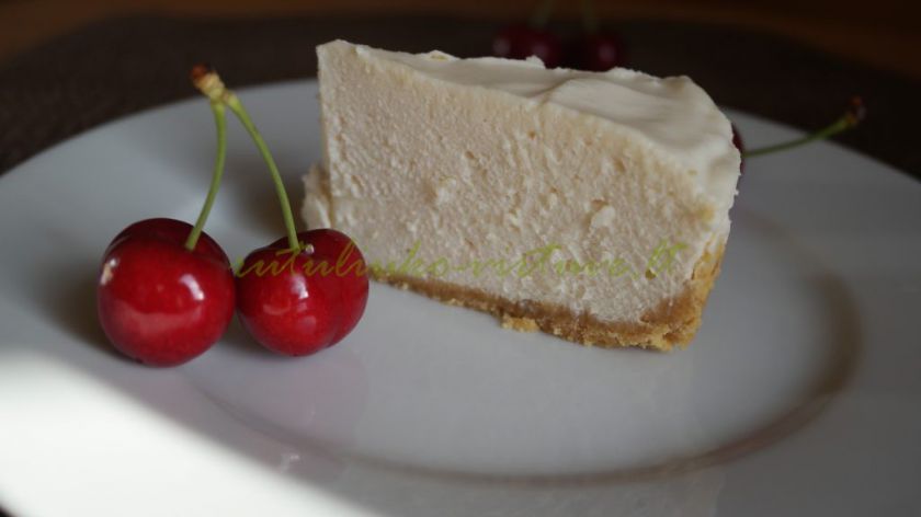 Nekeptas sūrio tortas (su ananasų gabaliukais)