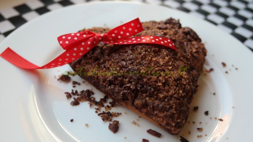 Bananinis pyragas su šokolado/cinamono trupiniais