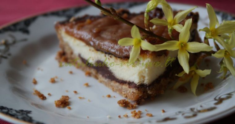 Turtingo skonio varškės pyragas su karamele