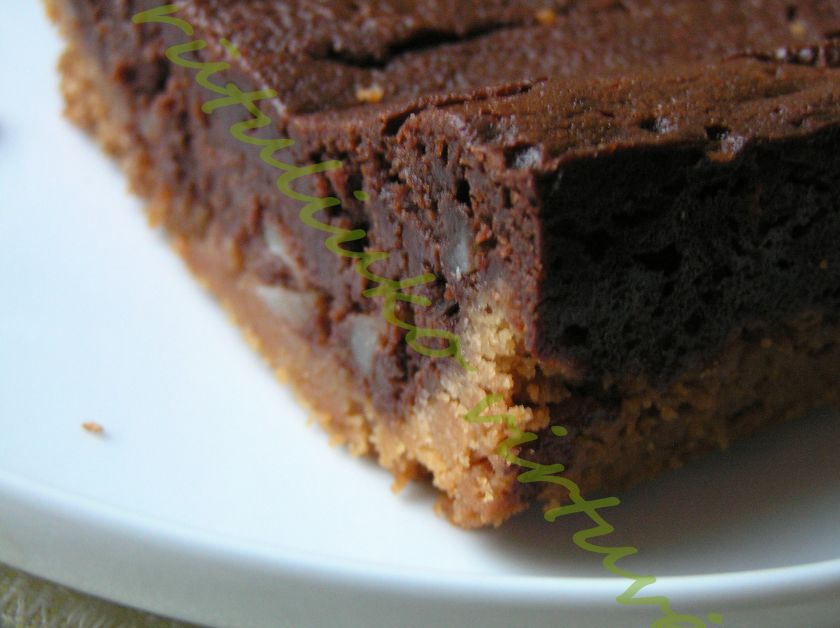Riešutais kvepiantis tortas su Nutella