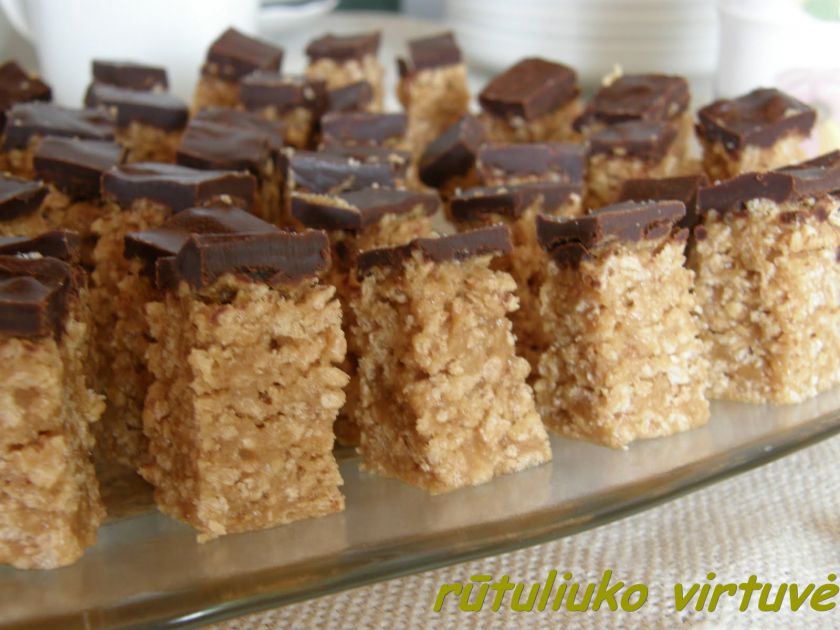 Naminiai snikersai