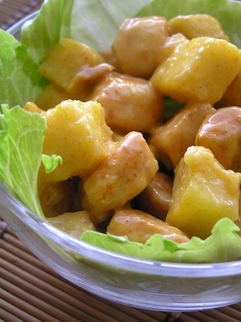 Vištienos ir mangų salotos