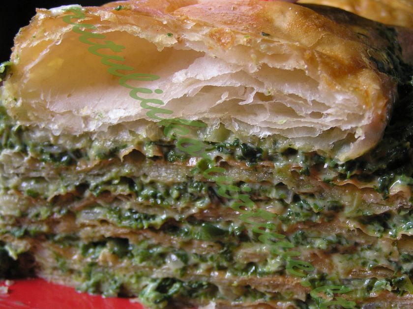 Sluoksniuotas pyragas su špinatais