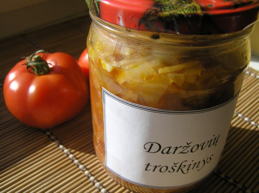 Daržovių troškinys [atsargos žiemai]