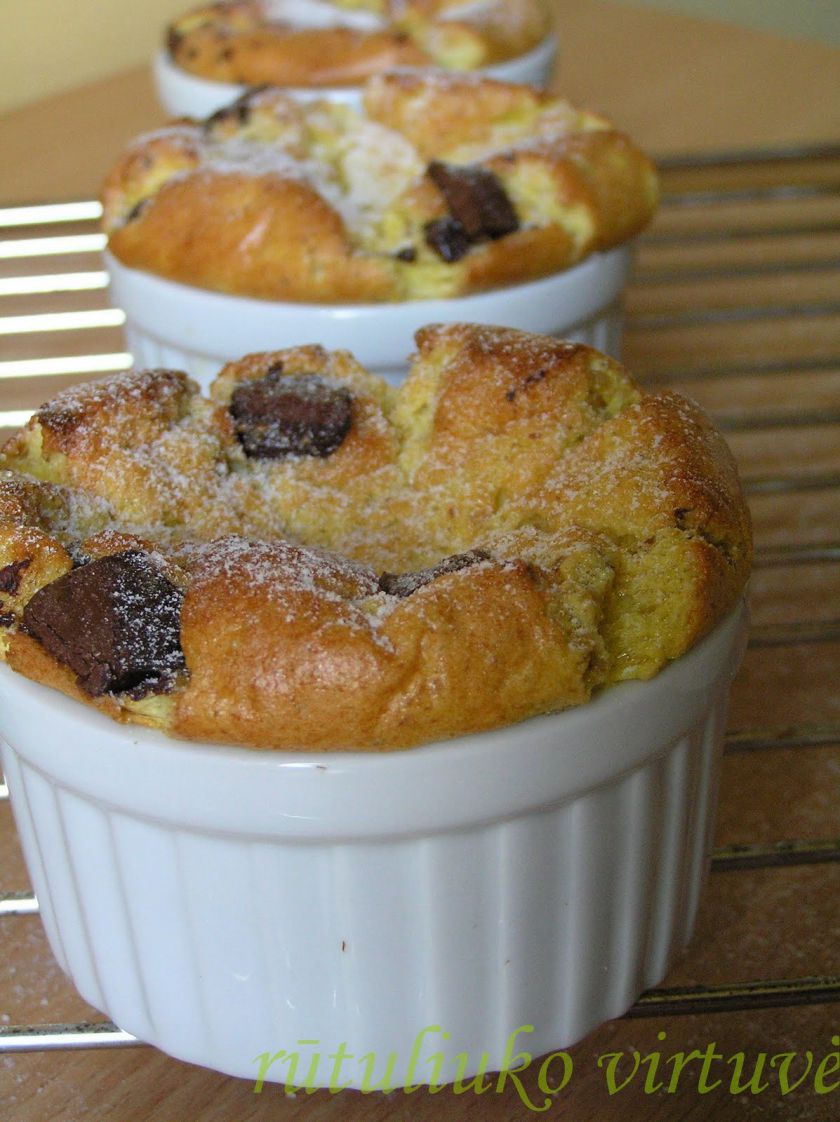 Grikių suflė su šokolado gabaliukais