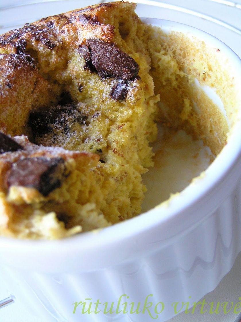 Grikių suflė su šokolado gabaliukais