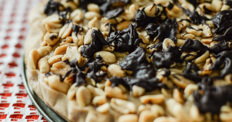 Veganiškas Snickers tortas