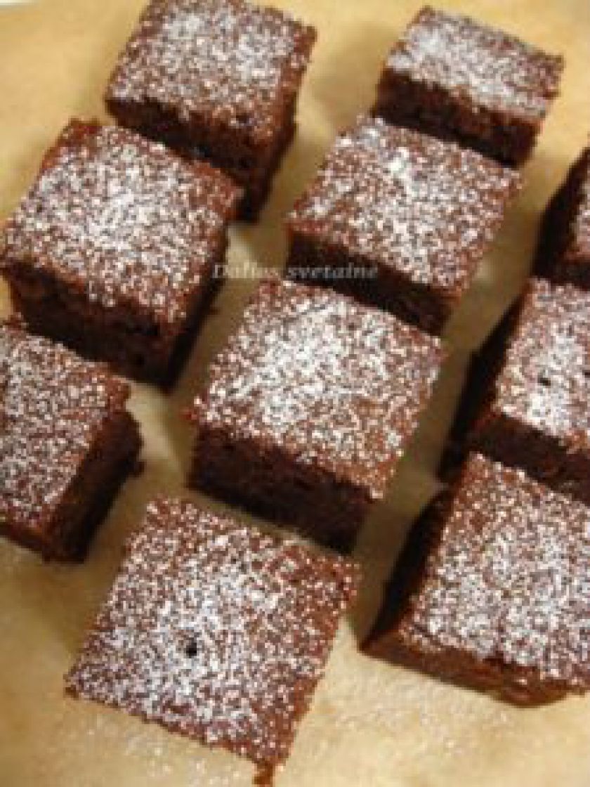 Braunis su cukinija (Brownie)
