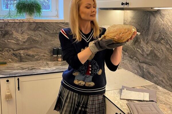 Natalija Bunkė dalijasi kalėdiniu kepto viščiuko receptu: privers apsilaižyti pirštus