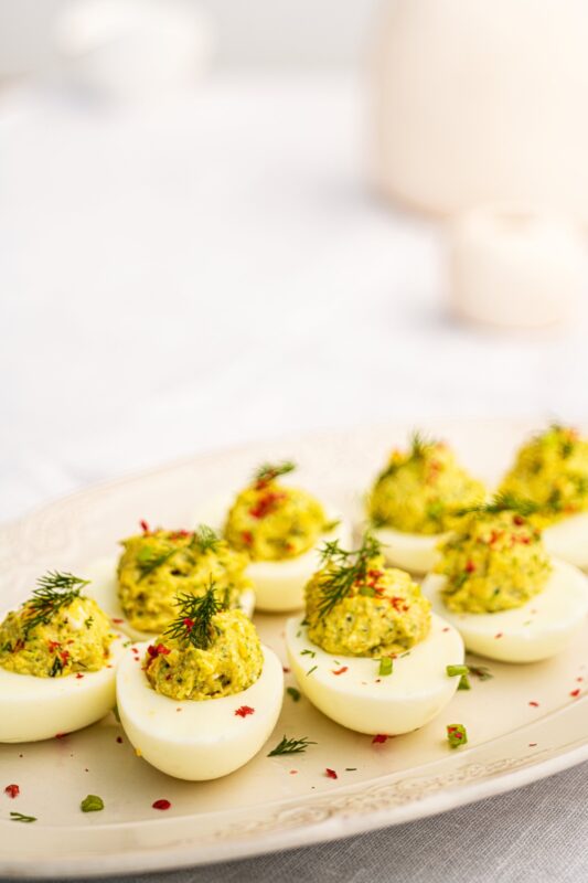 Po Velykų liko kiaušinių? Įdarykite juos brokoliais ir feta (receptas)