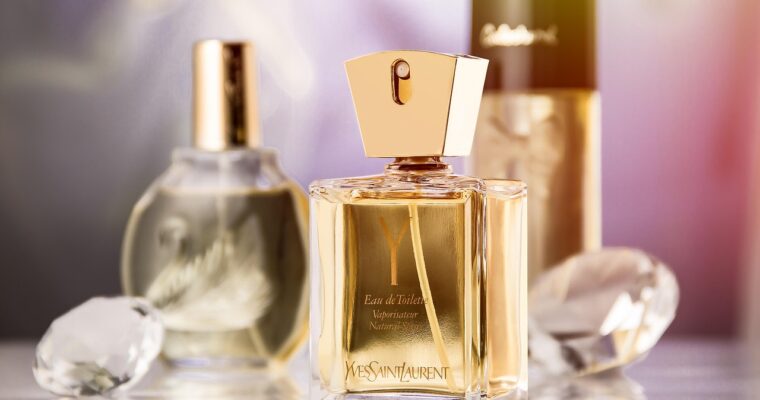 Kuo skiriasi parfumuotas vanduo, tualetinis vanduo ir ekstraktas