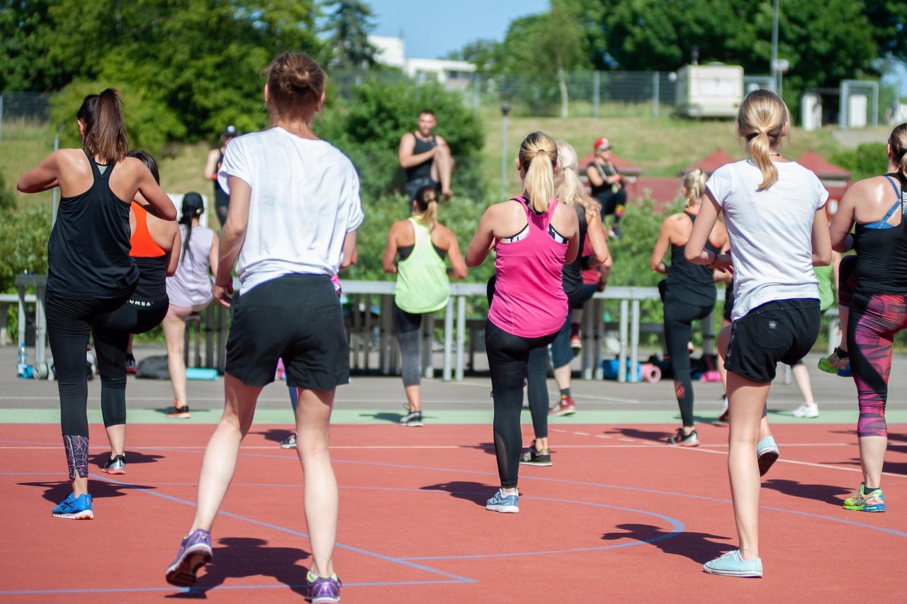 Kada geriau eiti į sporto klubą – ryte ar vakare?