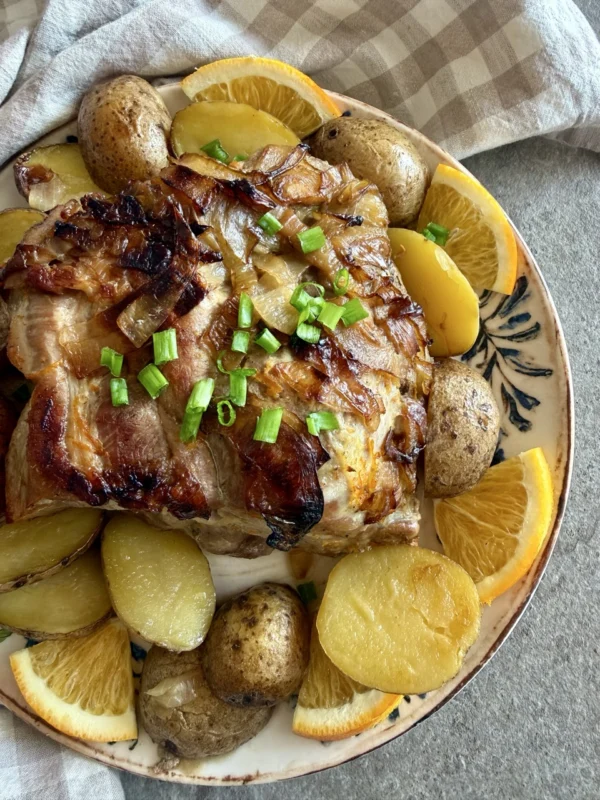 Maisto tinklaraštininkė atskleidė, kaip paruošti įspūdingą vakarienę šeimai, kurios porcijos kaina nesiekia nė 2 eurų